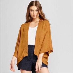 A New Day open front shrug S/M